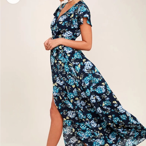 Lulu’s Floral Maxi Wrap Dress - Picture 3 of 7